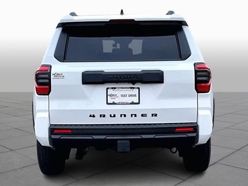 Certified 2025 Toyota 4Runner SR5 image 4