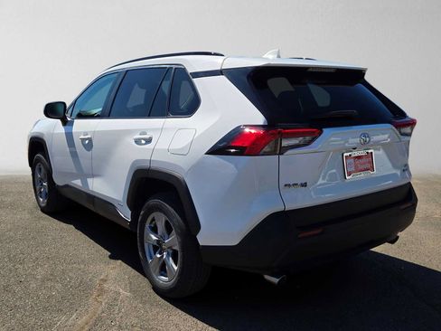 Certified 2025 Toyota RAV4 LE AWD/4WD image 6