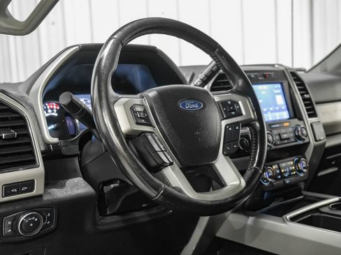 Used 2021 Ford F250 Lariat w/ FX4 Off-Road Package AWD/4WD image 14