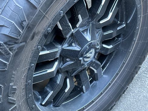 Used 2020 Chevrolet Silverado 3500 LTZ w/ LTZ Plus Package image 4