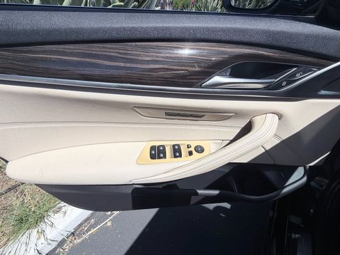 Used 2018 BMW 530i RWD image 18