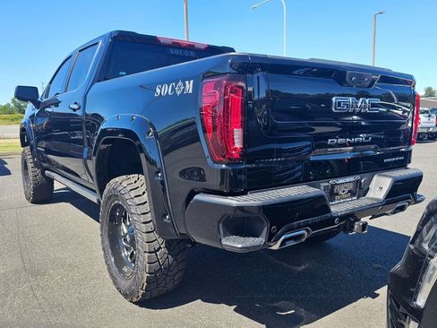 Used 2025 GMC Sierra 1500 Denali Ultimate AWD/4WD image 5