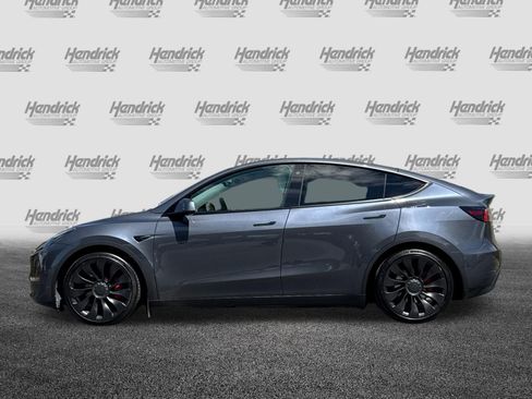 Used 2022 Tesla Model Y Performance AWD/4WD image 8
