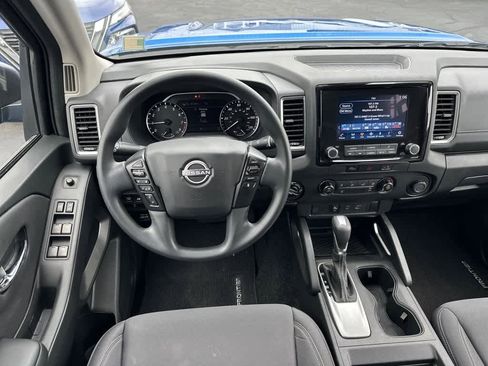 Certified 2024 Nissan Frontier SV w/ Technology Package image 11