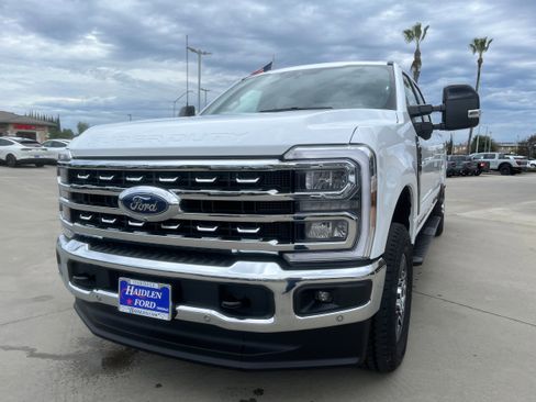 New 2026 Ford F350 Lariat w/ Lariat Premium Package AWD/4WD image 9