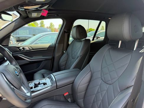 Used 2026 BMW X5 xDrive40i AWD/4WD image 13