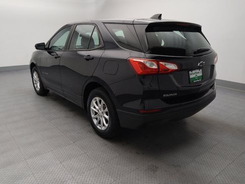 Used 2020 Chevrolet Equinox LS AWD/4WD image 5