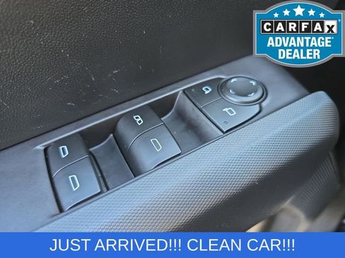 Used 2023 Chevrolet Colorado LT w/ LT Convenience Package II AWD/4WD image 28