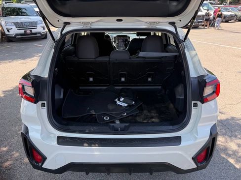 Used 2024 Subaru Crosstrek 2.0i Premium AWD/4WD image 26