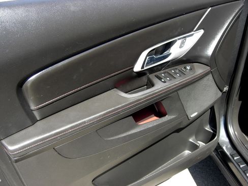 Used 2013 GMC Terrain SLE w/ Chrome Package image 21