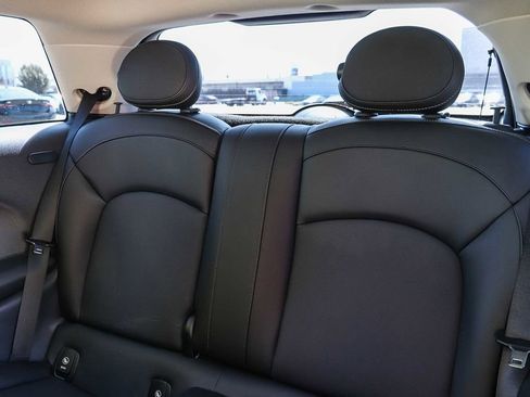 Used 2020 MINI Cooper 2-Door Hardtop FWD image 23