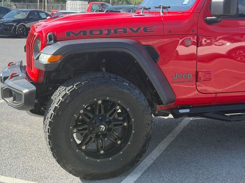 Used 2022 Jeep Gladiator Mojave w/ Trailer Tow Package AWD/4WD image 5