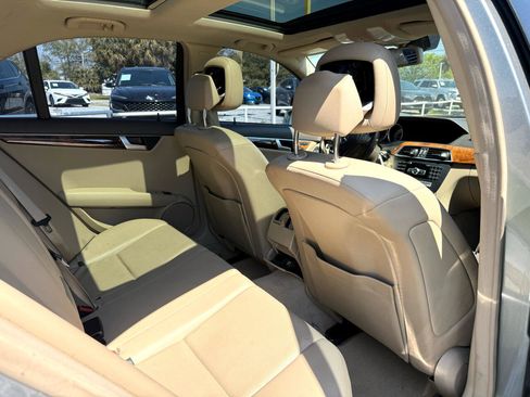 Used 2012 Mercedes-Benz C 250 Sedan image 28