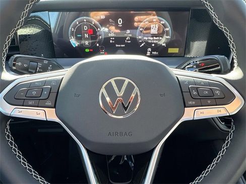 New 2026 Volkswagen Tiguan S image 21