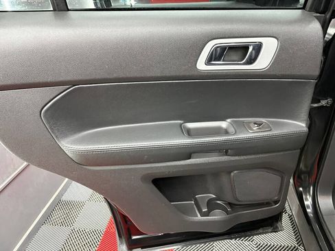 Used 2014 Ford Explorer Limited w/ Equipment Group 301A image 10