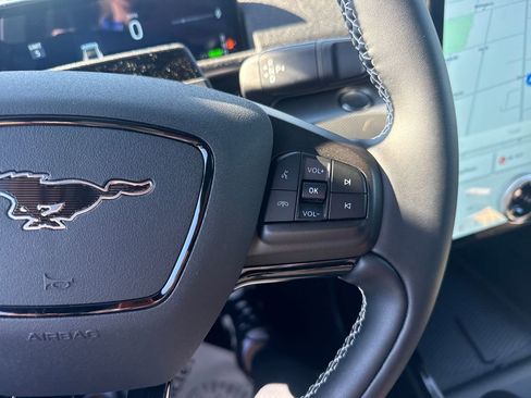 Used 2025 Ford Mustang Mach-E GT AWD/4WD image 43