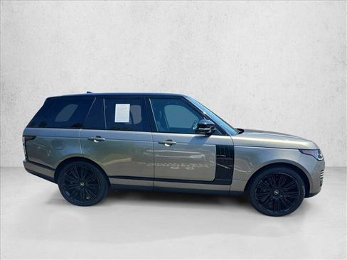 Used 2019 Land Rover Range Rover Supercharged AWD/4WD image 4