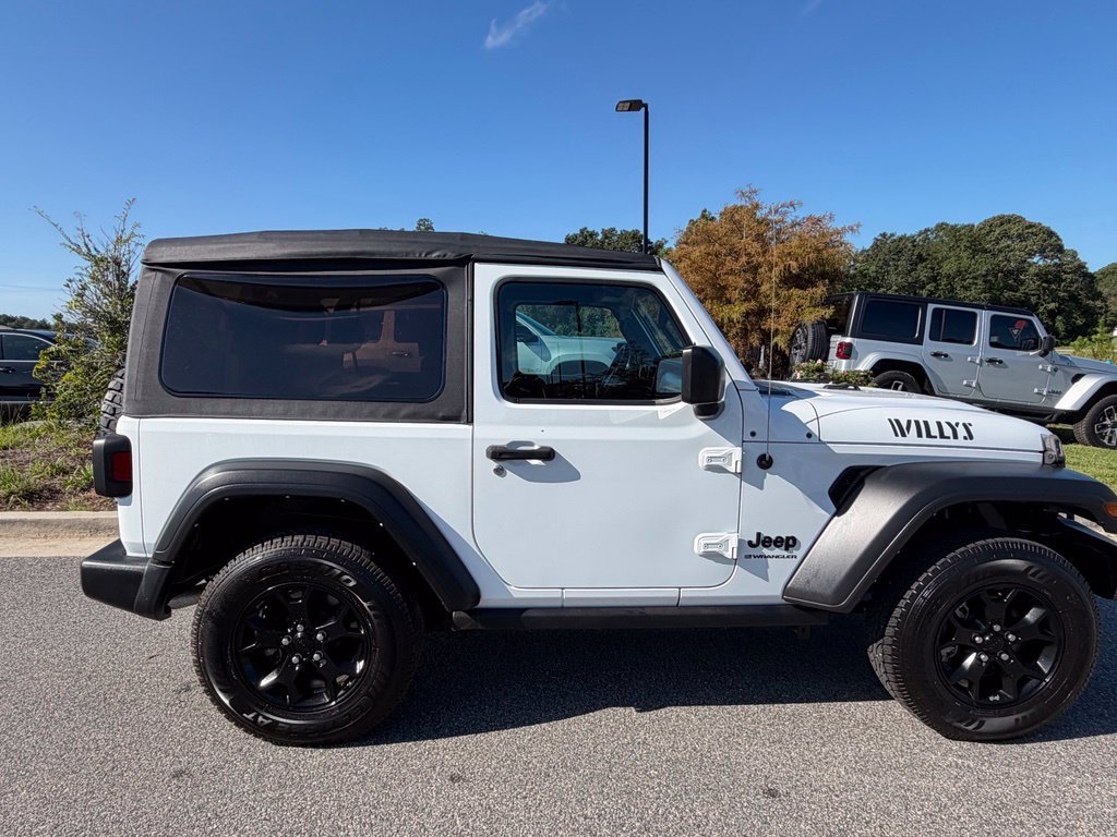 Certified 2023 Jeep Wrangler Sport AWD/4WD image 18