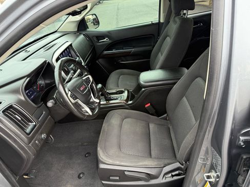 Used 2020 GMC Canyon SLE w/ Driver Alert Package image 12