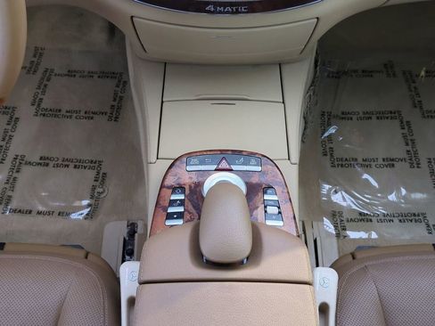 Used 2008 Mercedes-Benz S 550 4MATIC image 18