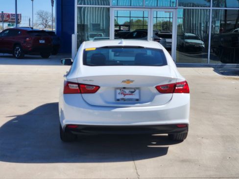 Used 2023 Chevrolet Malibu LT FWD image 8