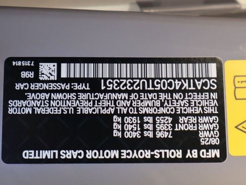 New 2026 Rolls-Royce Spectre Black Badge image 34