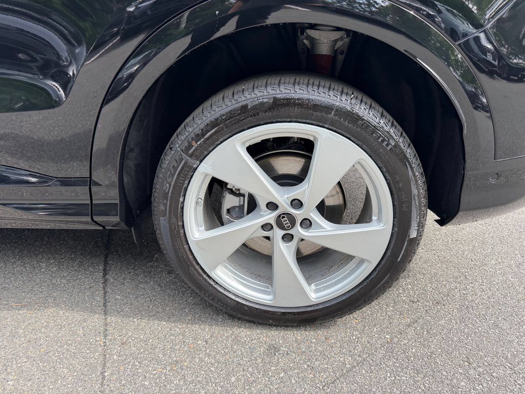 New 2026 Audi Q5 Premium Plus AWD/4WD image 10