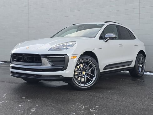 New 2026 Porsche Macan Turbo image 1