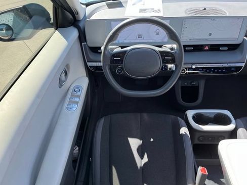 Used 2024 Hyundai Ioniq 5 SEL RWD image 9
