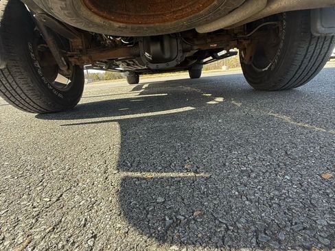 Used 2015 Ford F150 XLT w/ Equipment Group 302A Luxury image 21