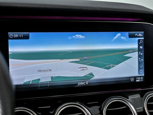 Used 2019 Mercedes-Benz E 63 AMG S image 34