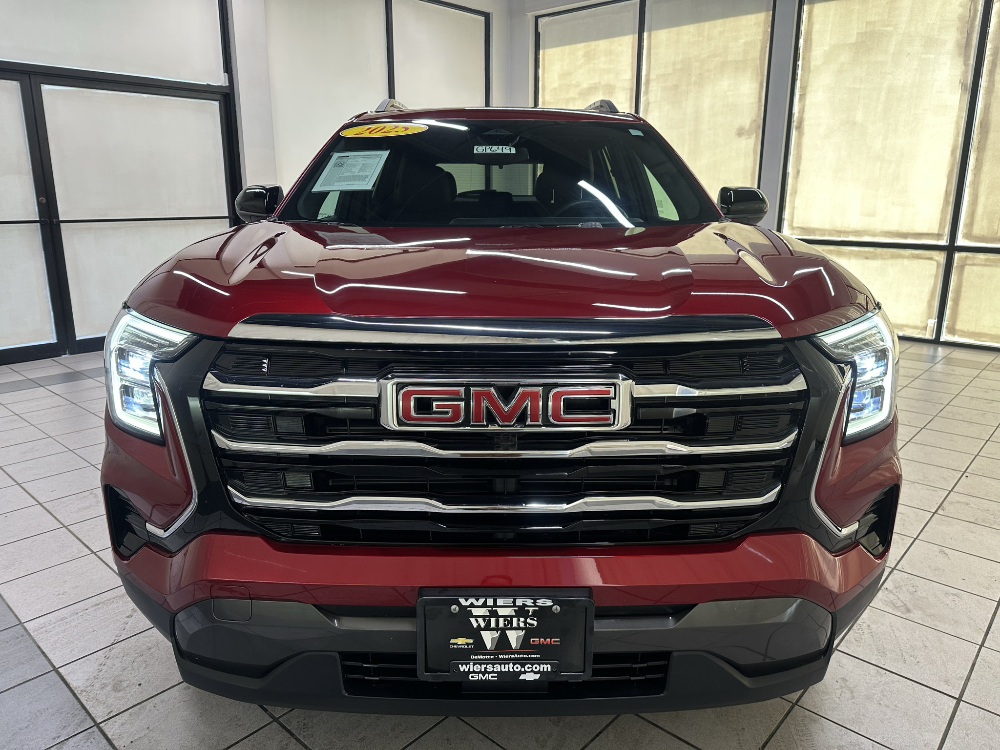 Certified 2025 GMC Terrain Elevation w/ Elevation Premium Package AWD/4WD image 13