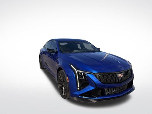 Used 2026 Cadillac CT5 V Blackwing w/ Deep Ocean Appearance Package RWD image 2