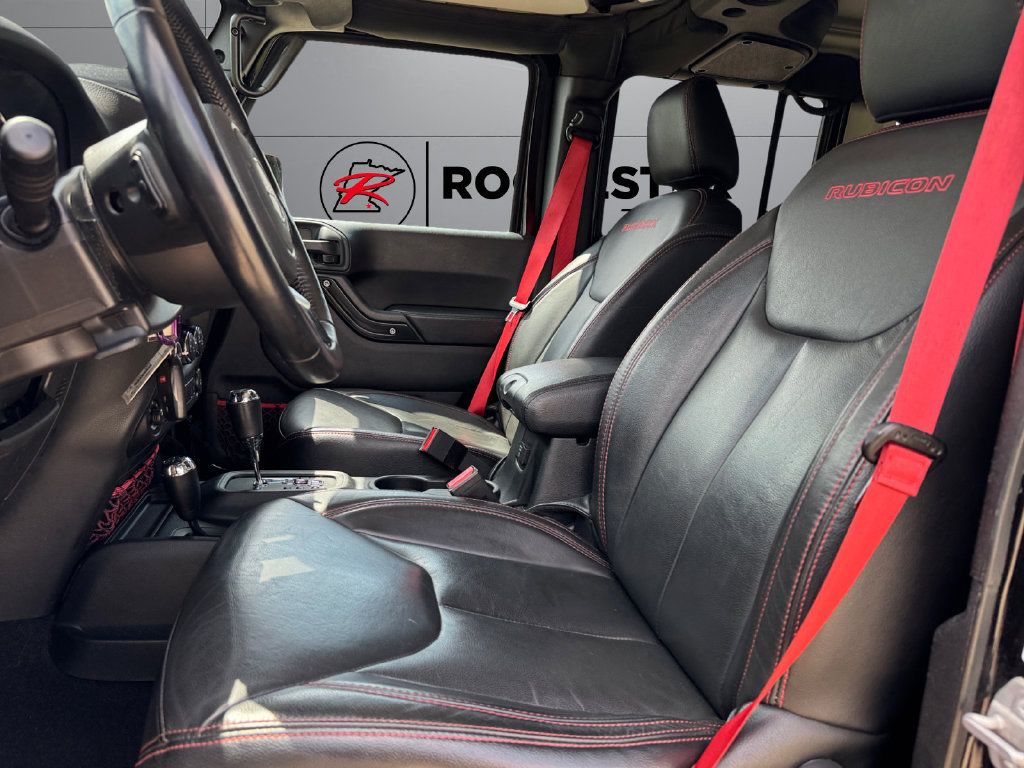 Used 2018 Jeep Wrangler Unlimited Rubicon AWD/4WD image 10
