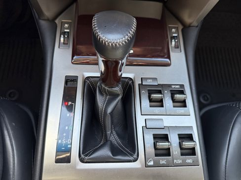 Used 2017 Lexus GX 460 Luxury image 30