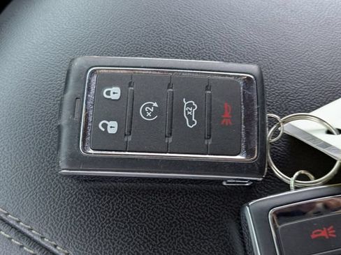 Used 2024 Jeep Grand Cherokee Limited AWD/4WD image 27