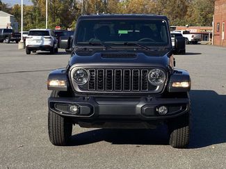 New 2026 Jeep Gladiator Sport video 2