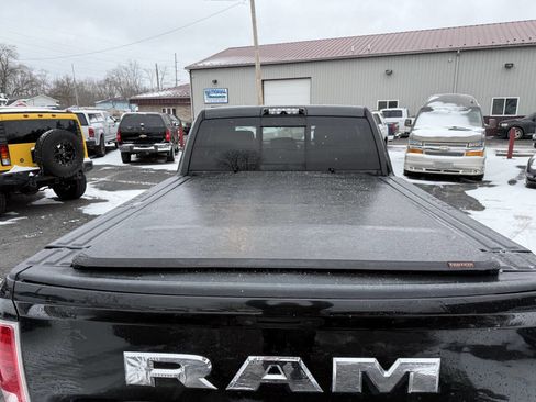 Used 2016 RAM 3500 Laramie Longhorn image 5