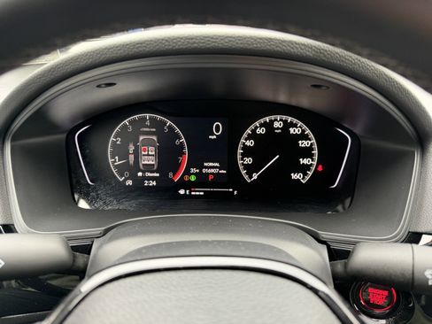 Used 2023 Honda Civic Sport image 18