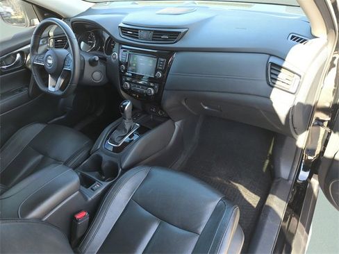 Certified 2019 Nissan Rogue SL w/ Premium Package image 19