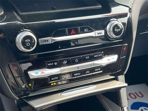 Used 2022 Ford Explorer ST-Line image 36