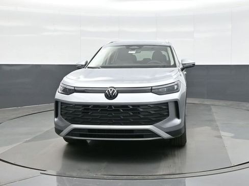 New 2026 Volkswagen Tiguan S AWD/4WD image 2