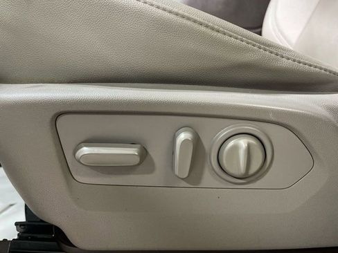 Used 2021 Chevrolet Silverado 1500 LTZ w/ Technology Package image 12