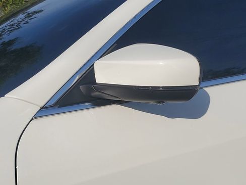 Used 2023 Maserati Ghibli Modena image 12