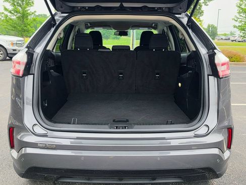 Used 2022 Ford Edge SE w/ Black Appearance Package AWD/4WD image 32