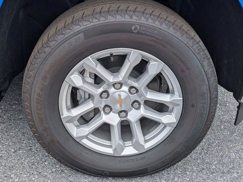 New 2025 Chevrolet Silverado 1500 LT AWD/4WD image 7