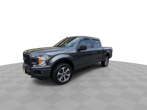 Used 2020 Ford F150 XL w/ Equipment Group 101A Mid image 4