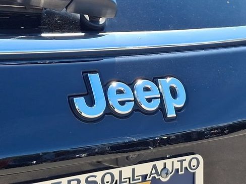 Used 2025 Jeep Compass Limited AWD/4WD image 32