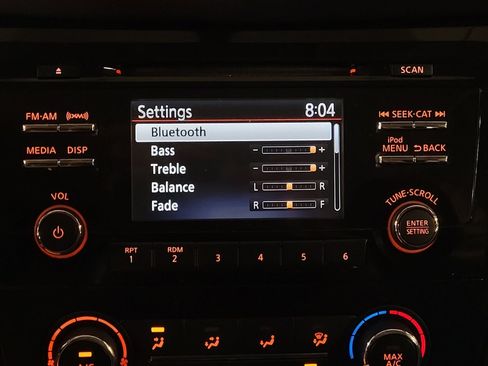 Used 2017 Nissan Rogue S AWD/4WD image 25