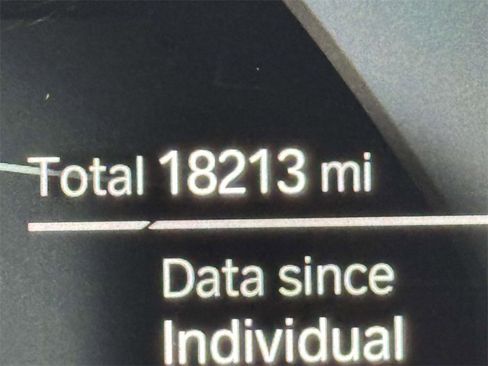 Used 2023 BMW X5 xDrive45e w/ Executive Package image 2